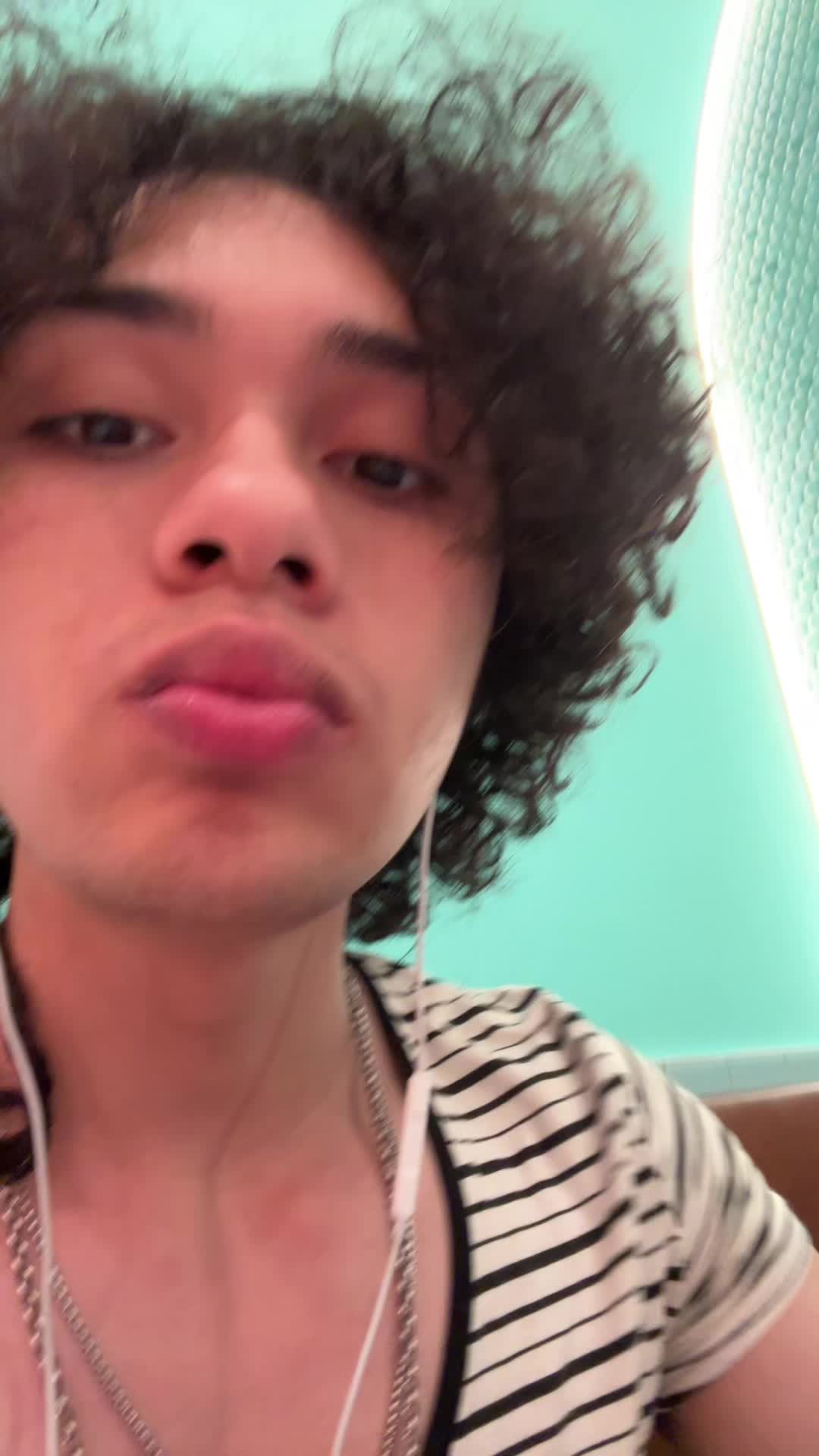 @roylala1a