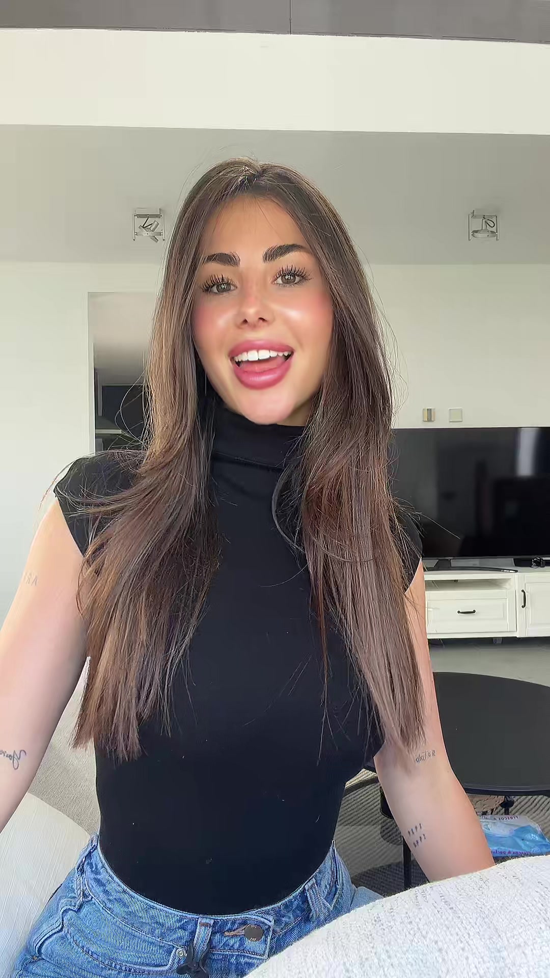 @itseliolive