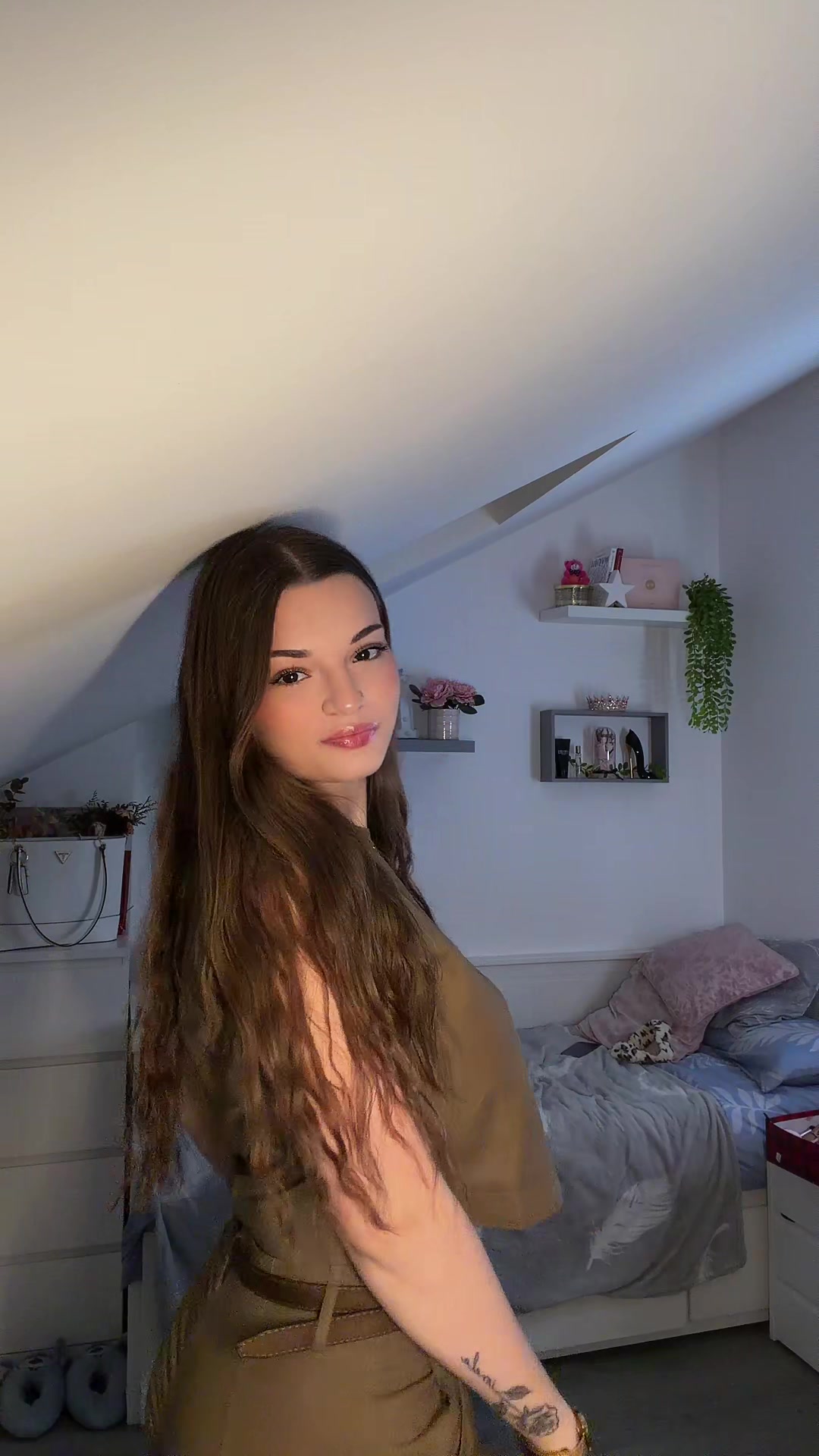 @daaria🇷🇴
