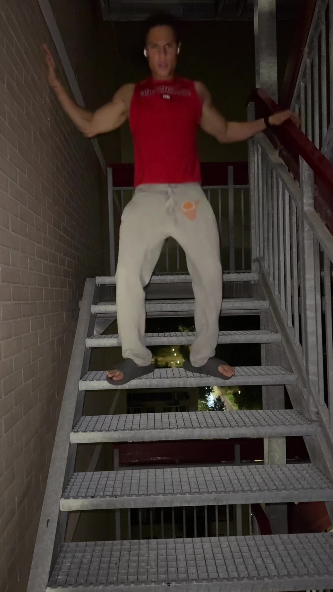 @justinvanderveen