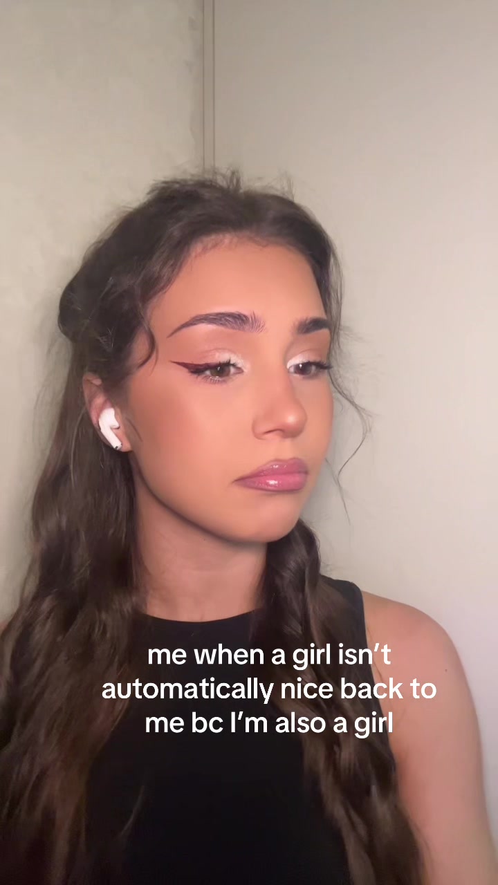 @Melania