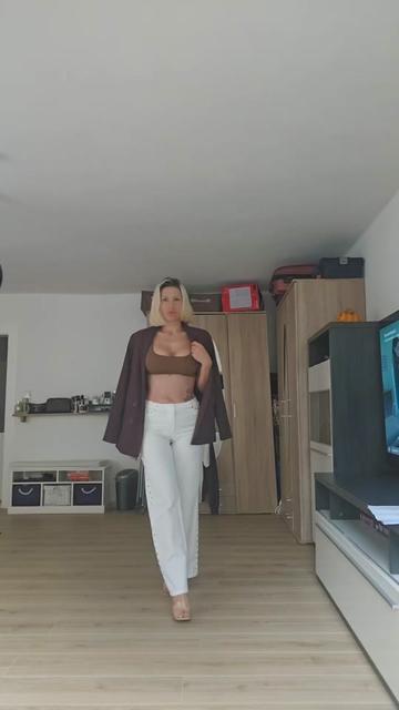 @anailas03