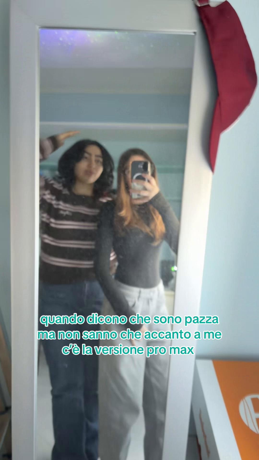 @🇮🇹👸🏼🇩🇪👸🏻