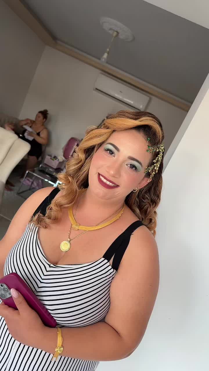 @Alev Kadiroğlu💇🏼♀️