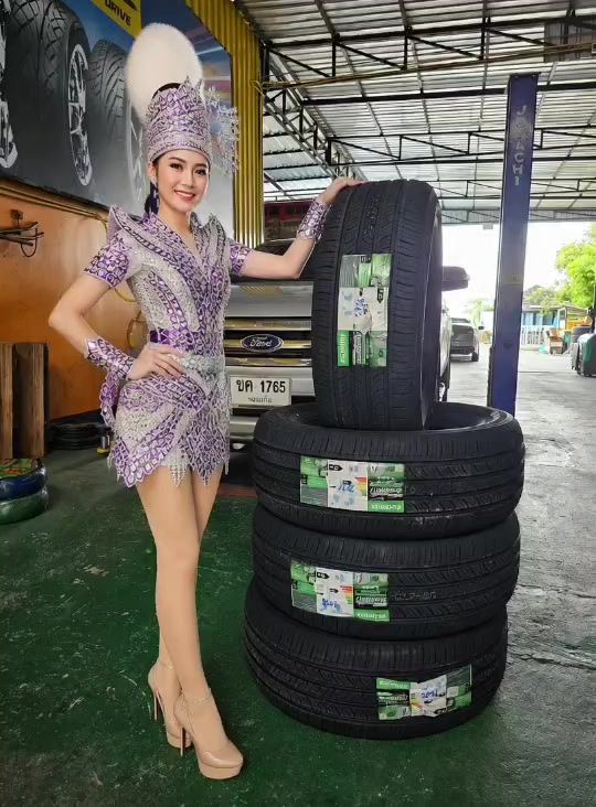 @ยาย .ตอ้ย พรทิพา