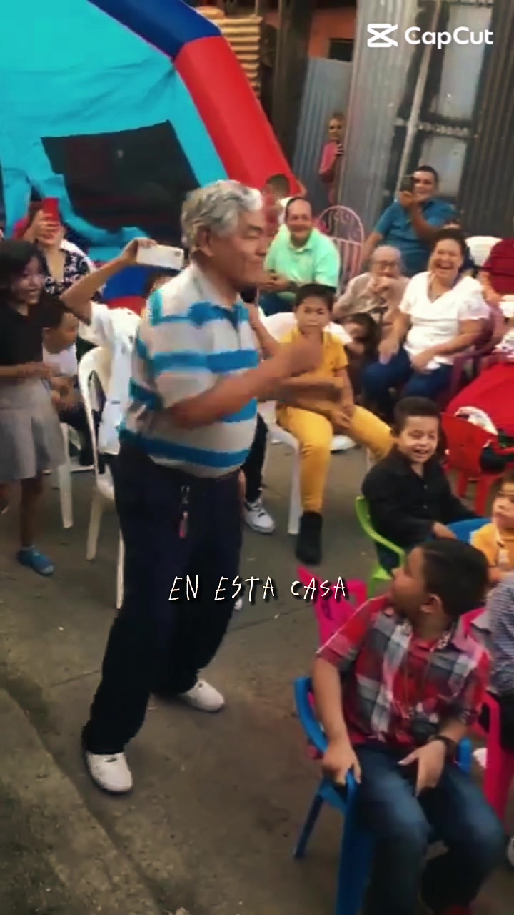 @Mary C. Brown🇳🇮