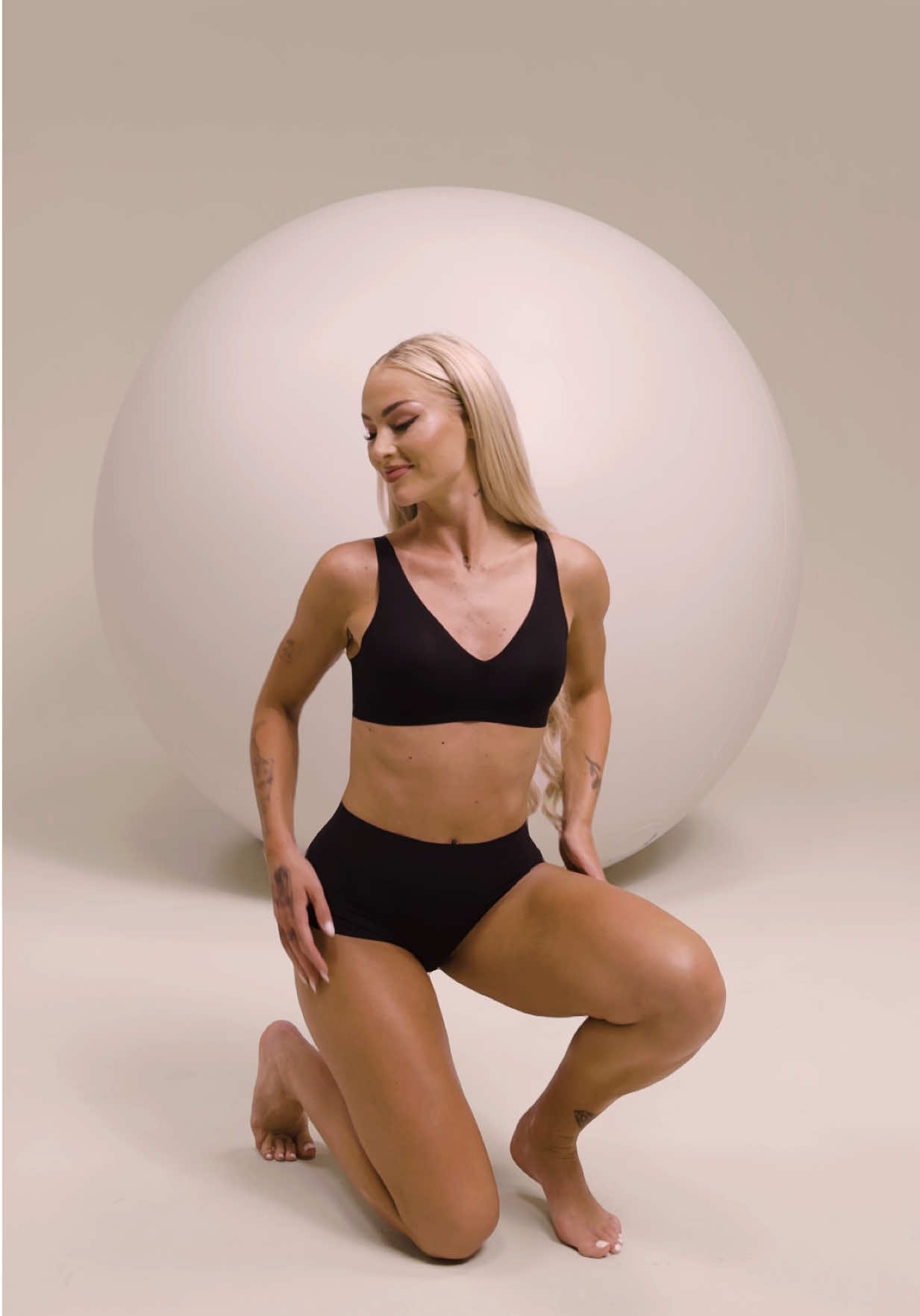 @Alisha Lehmann