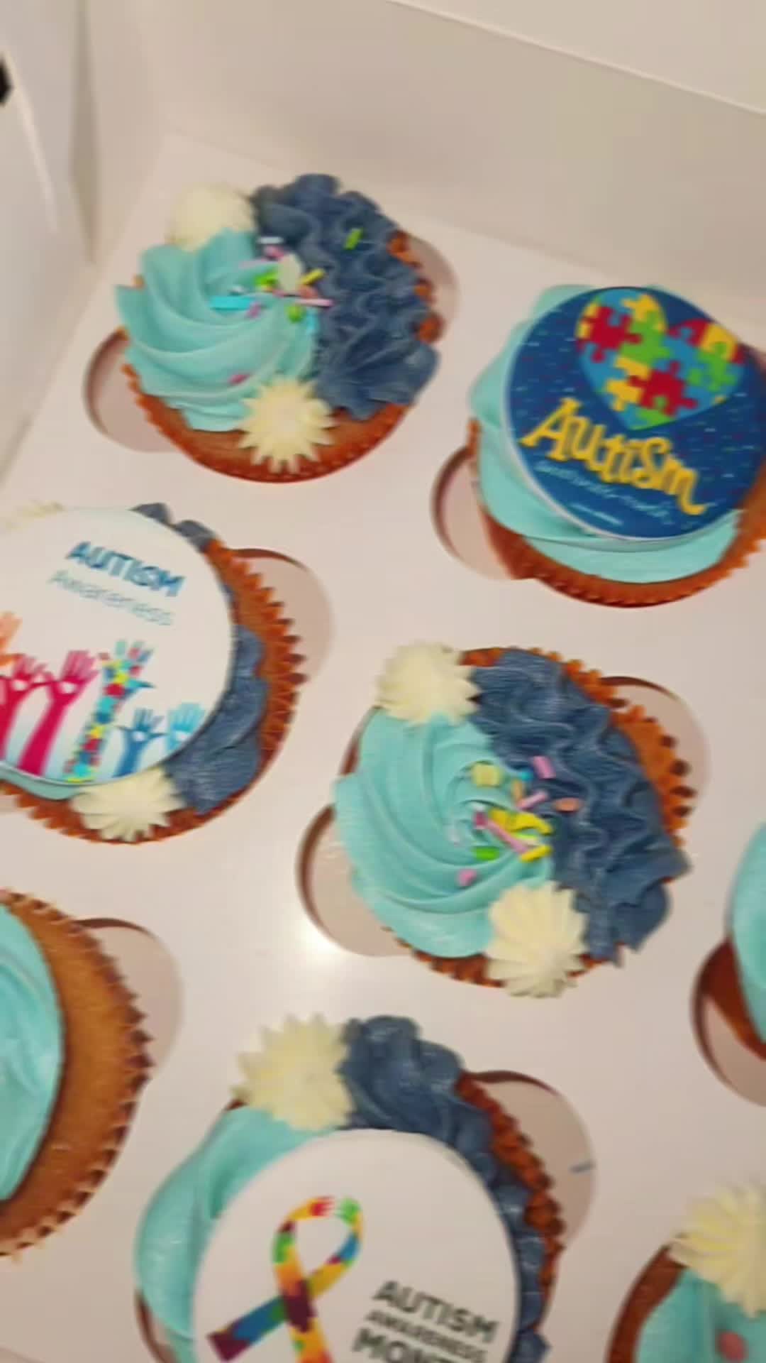 @charsbakes