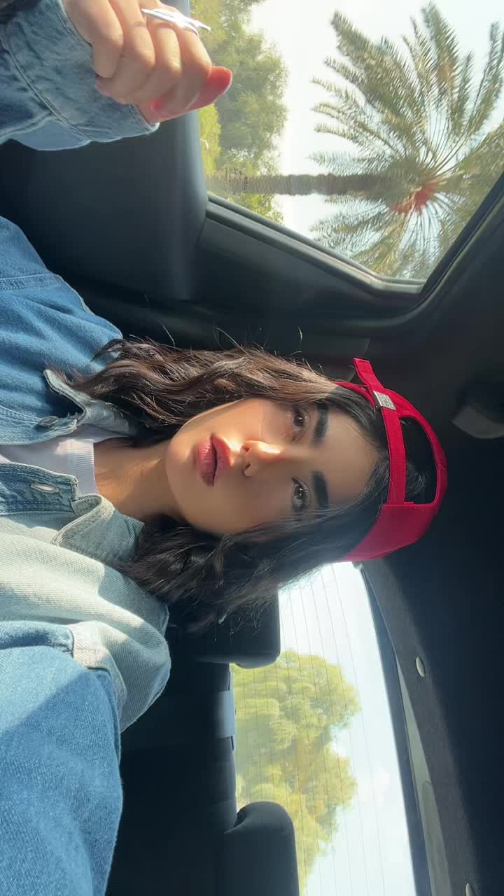 @roxanajabarii