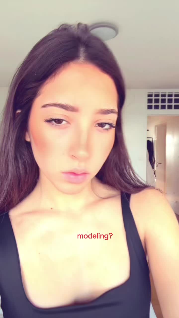 @laurasoolerr