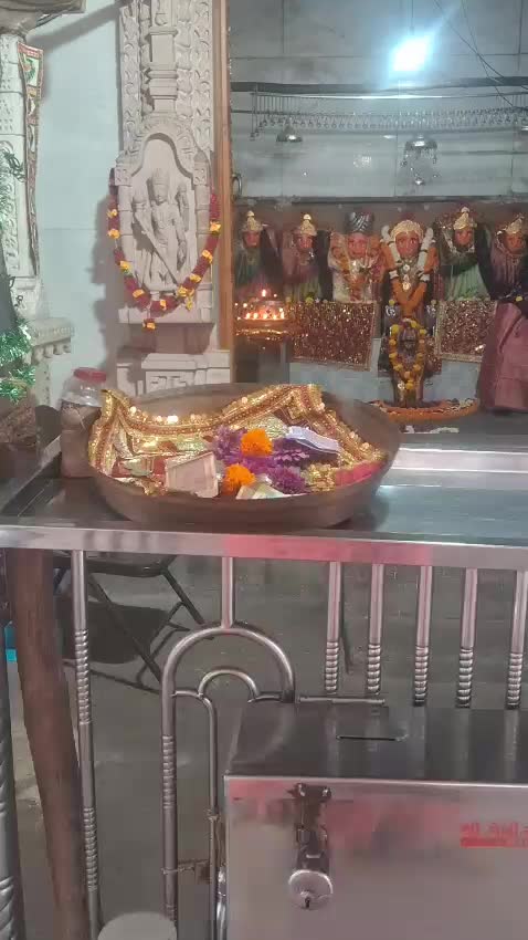 @Kuvar Jignesh