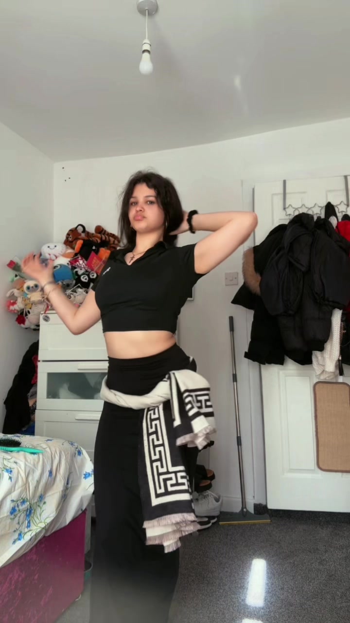 @Creațaa🎀