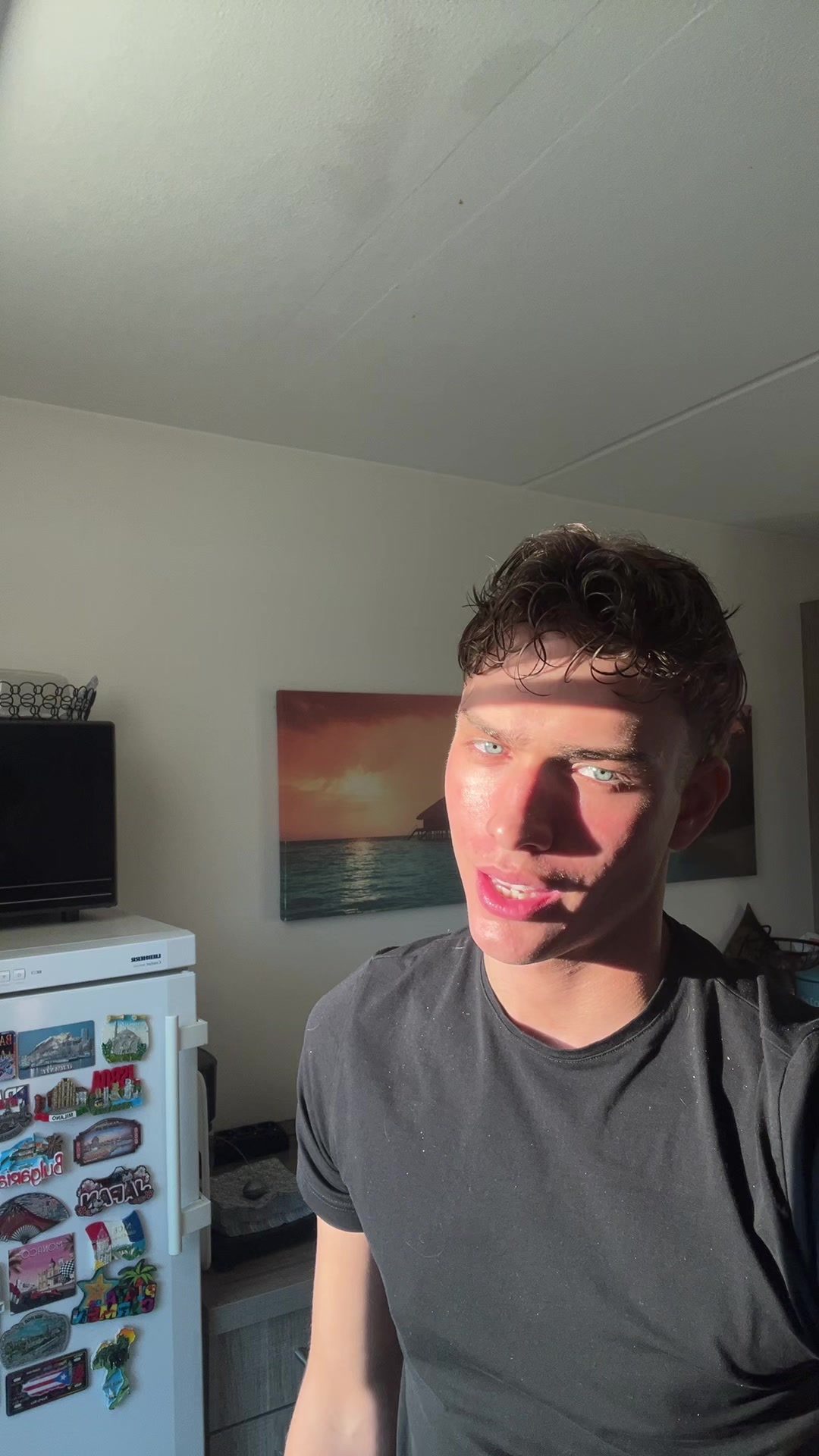 @𝕭𝖊𝖓𝖆𝖓