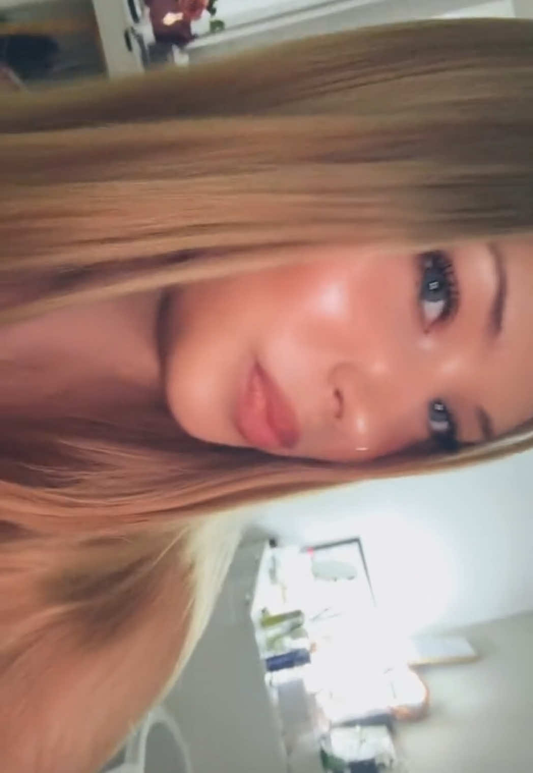 @ℬℯ𝓁𝓁𝒶ꨄ