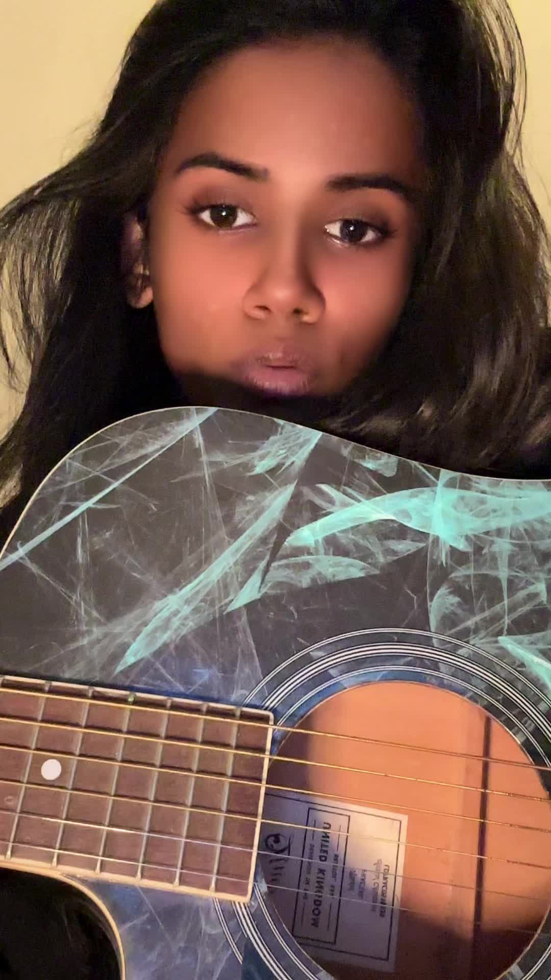 @𝓛𝓪𝓲𝓺𝓪💋