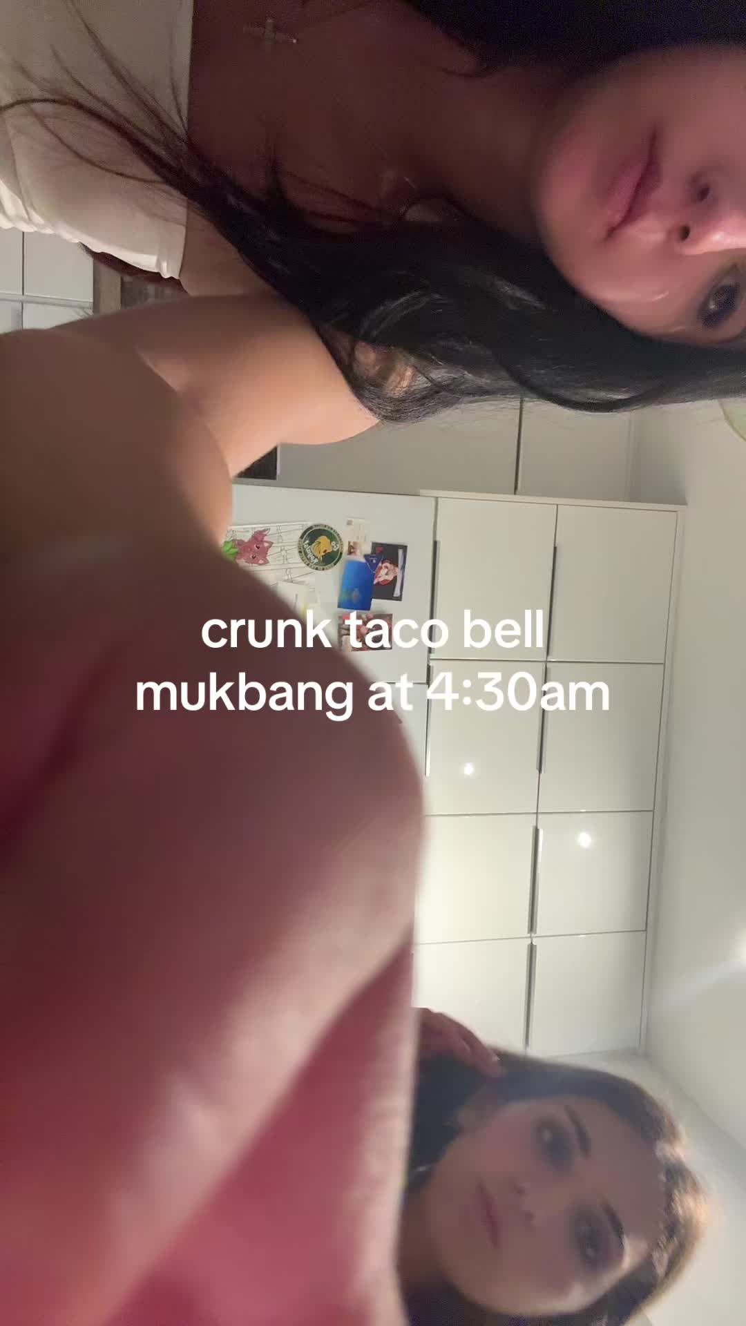 @☮️
