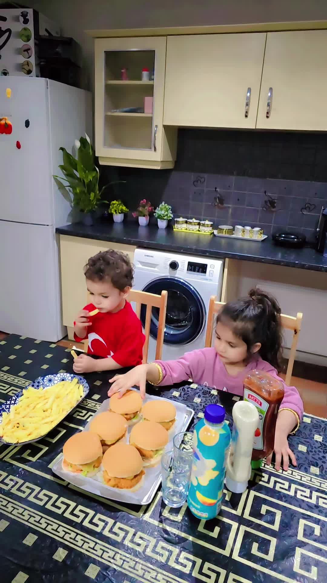 @kurali ben koyarim sen izlersn