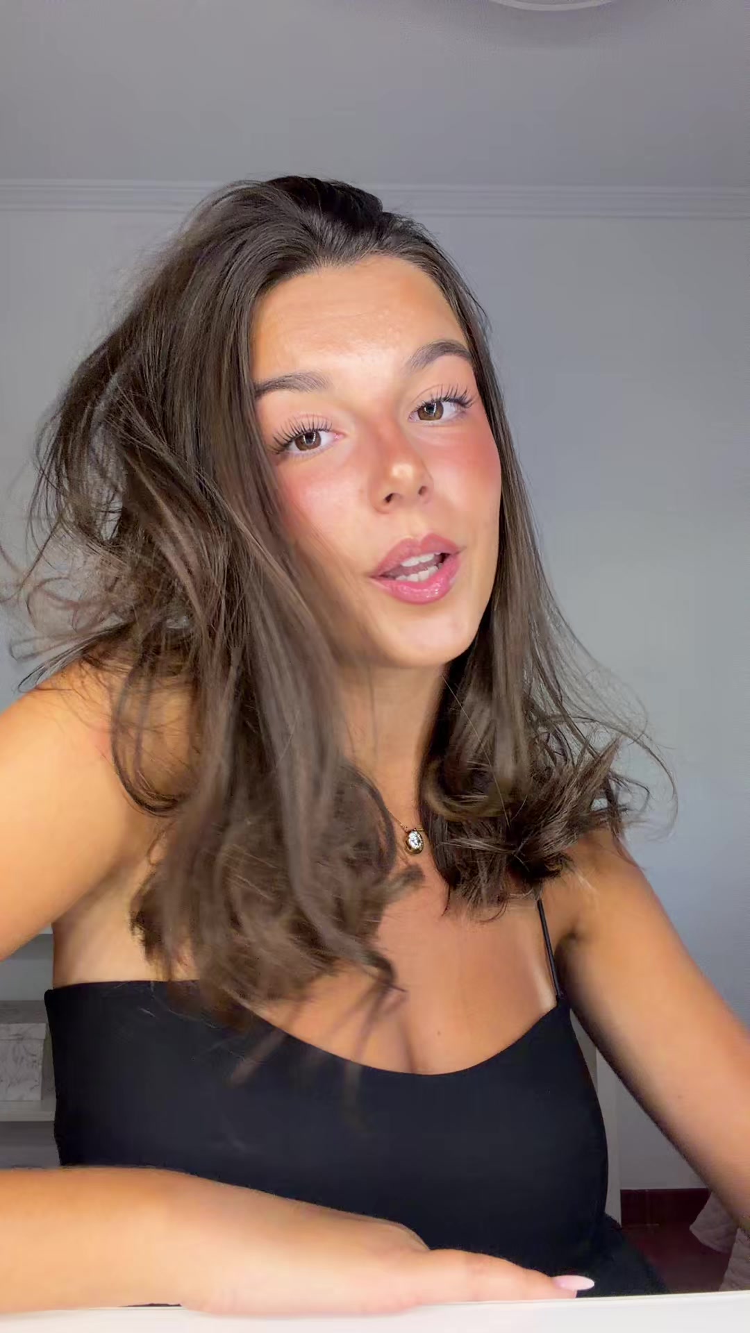 @𝚐𝚕𝚘𝚛𝚒𝚒𝚊