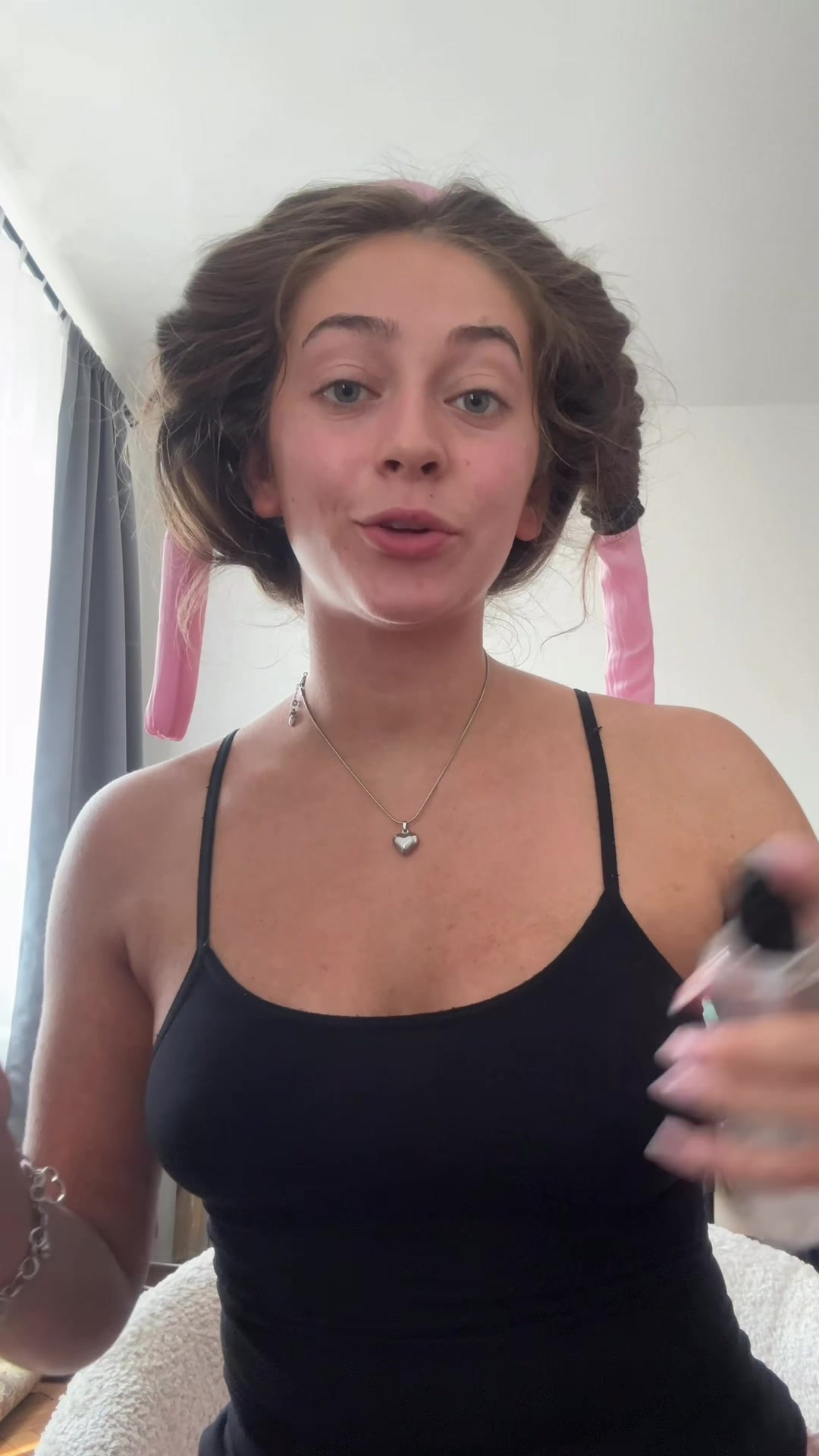 @Klaudi☁️