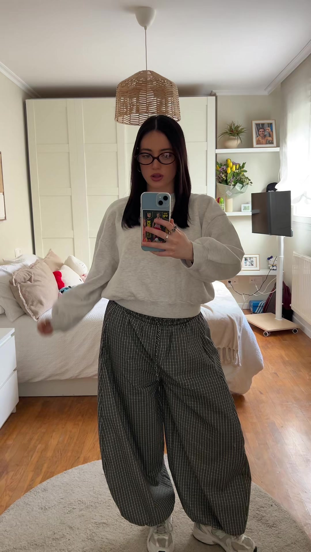 @Lucía🦦🤓🍒