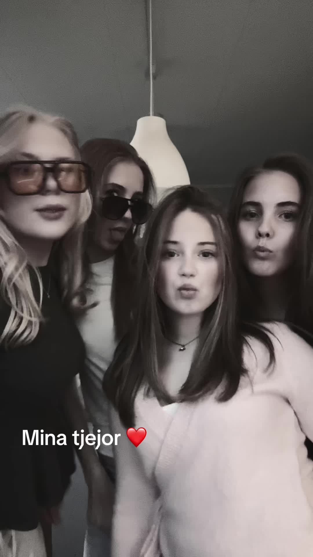 @Minnah🐝