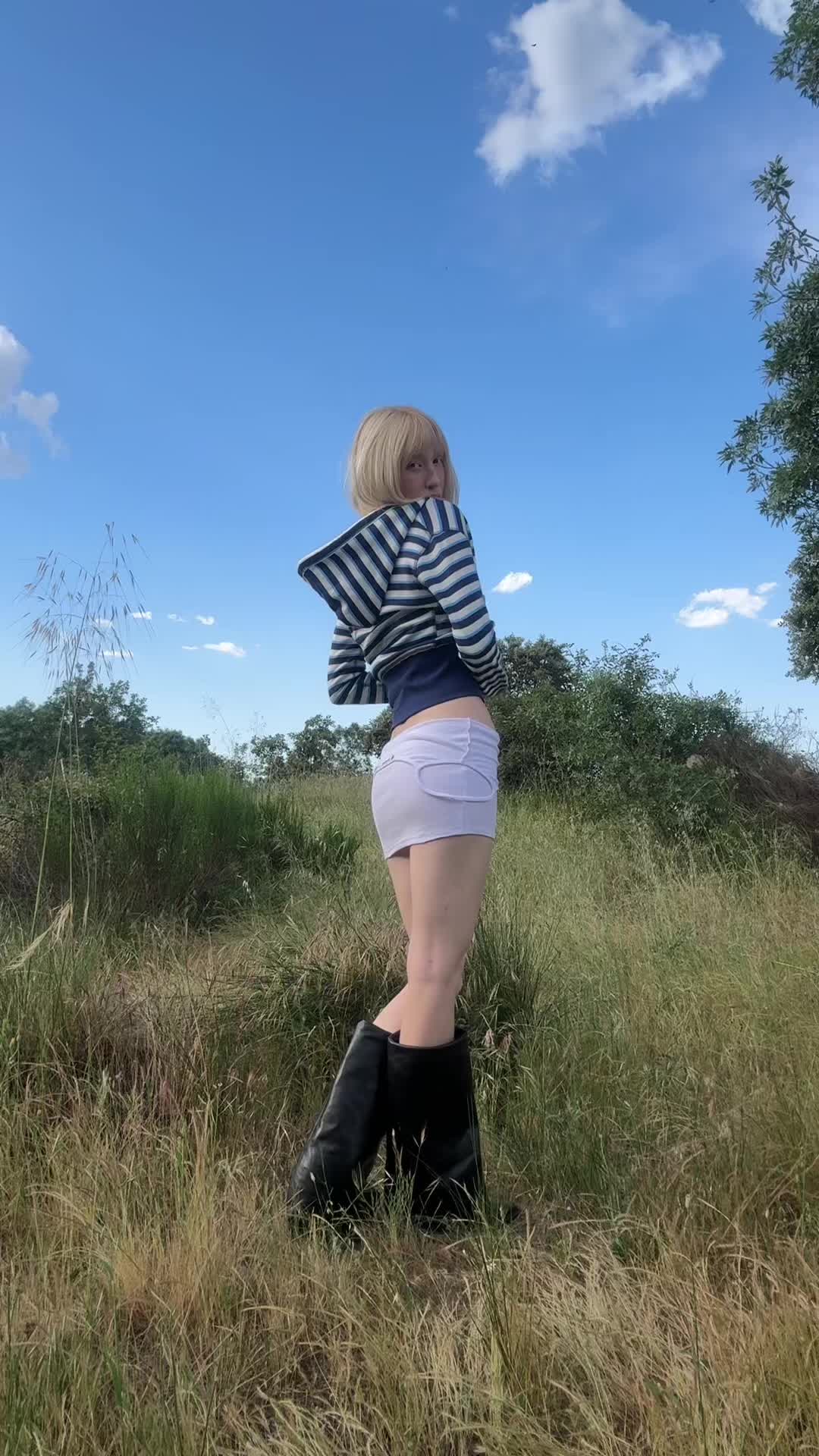 @meerm ⋆ ˚｡⋆୨୧˚