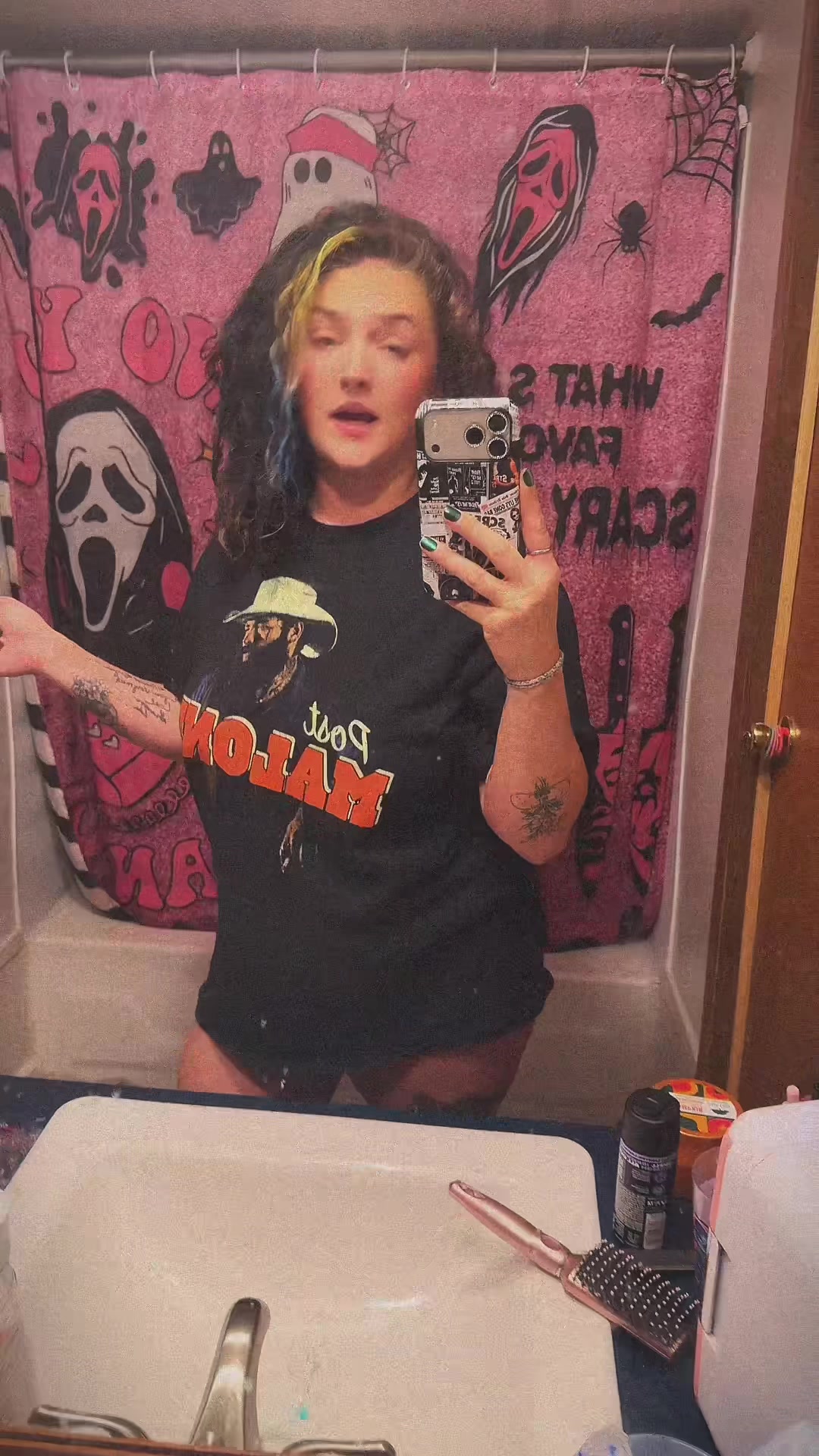 @MOMMYBRETT