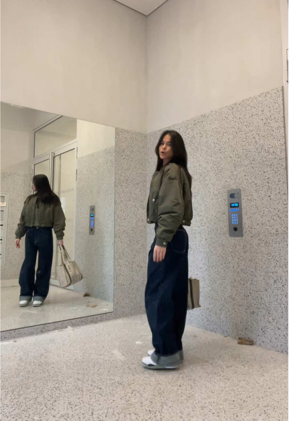 @Alicia