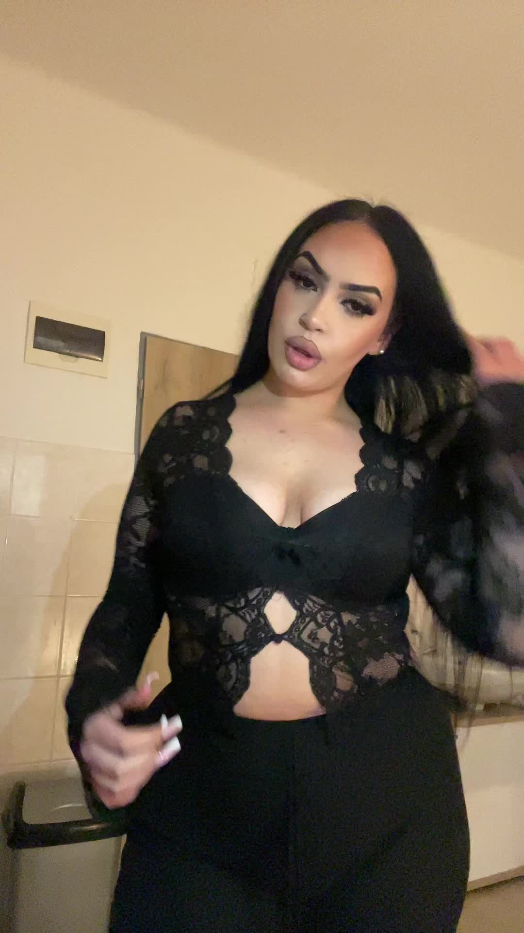 @Šejme Chazova