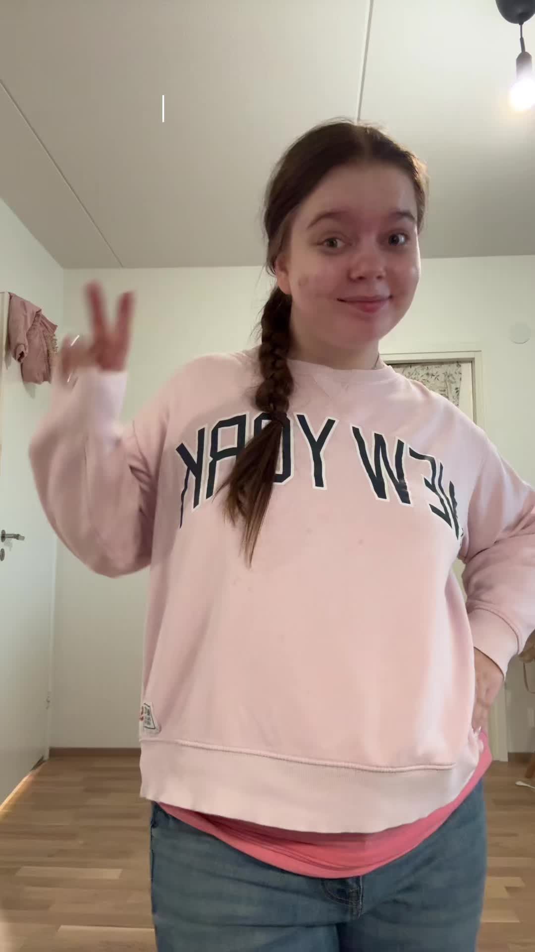 @Ella🤍🩷