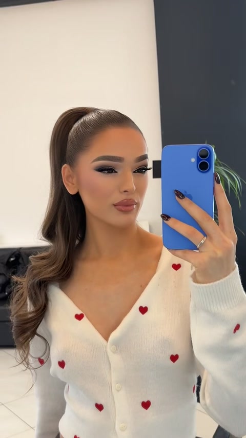@Nina❤️🔥
