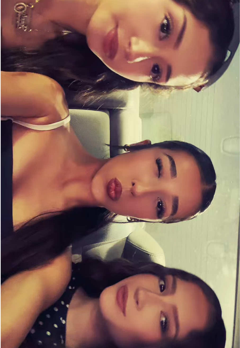 @Sophia_Hinojosaa