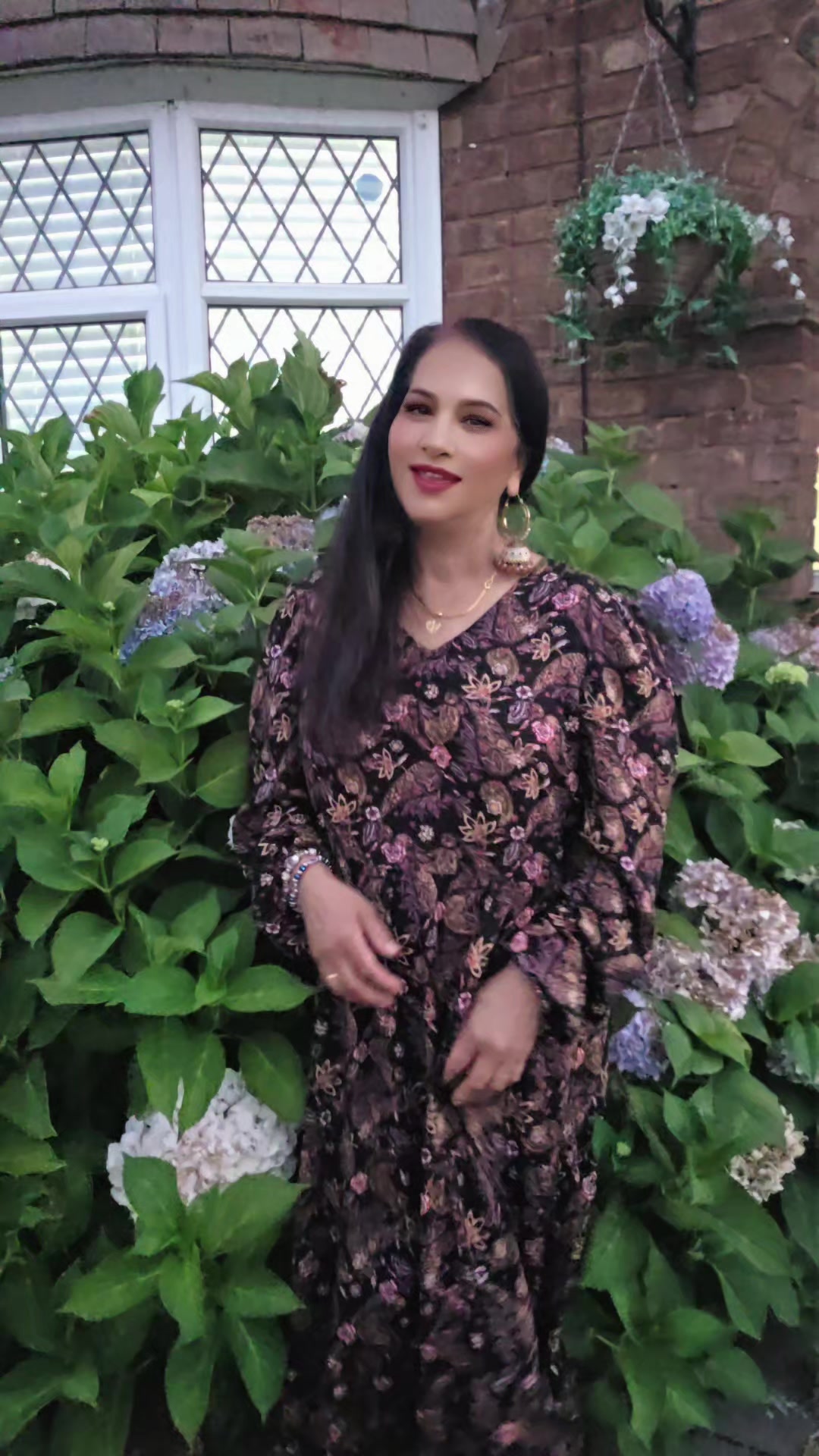@❤️🧿Madhu Matharu🧿❤️