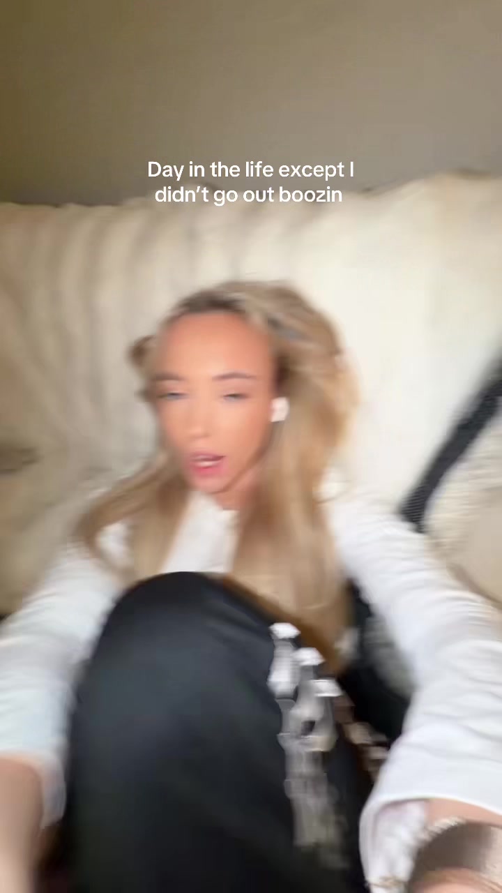 @oliviafyfe