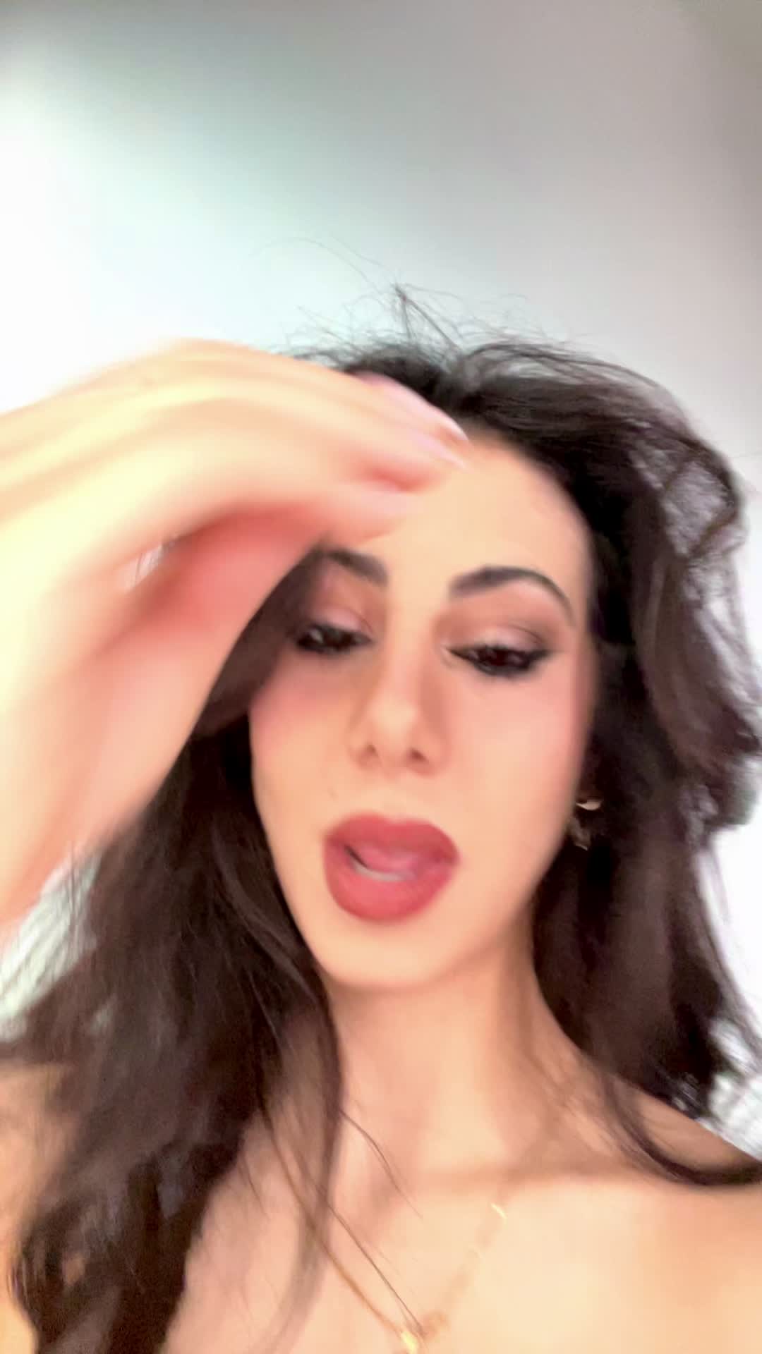 @Miriana Viola