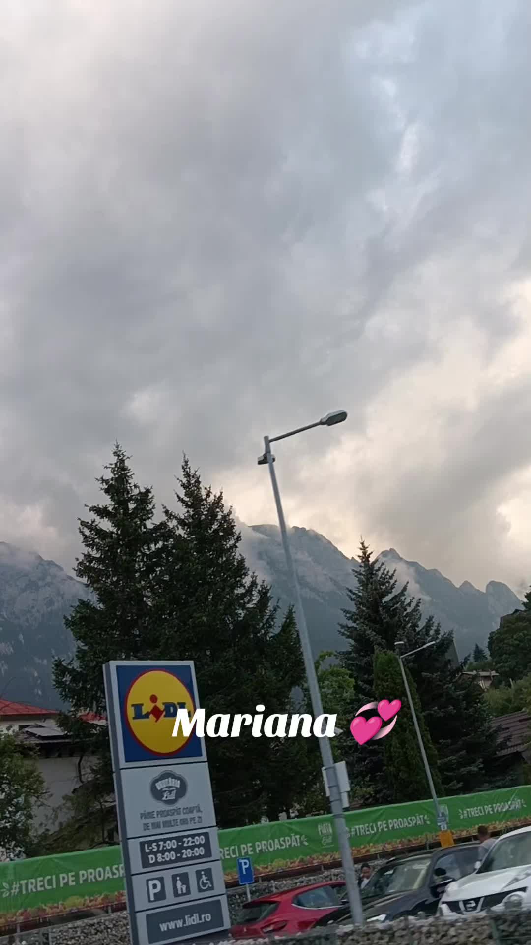 @Mariana💞🦂