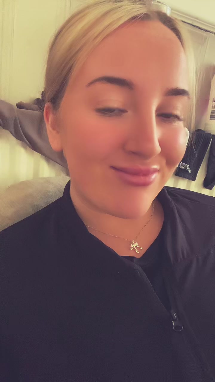 @Jademcgx