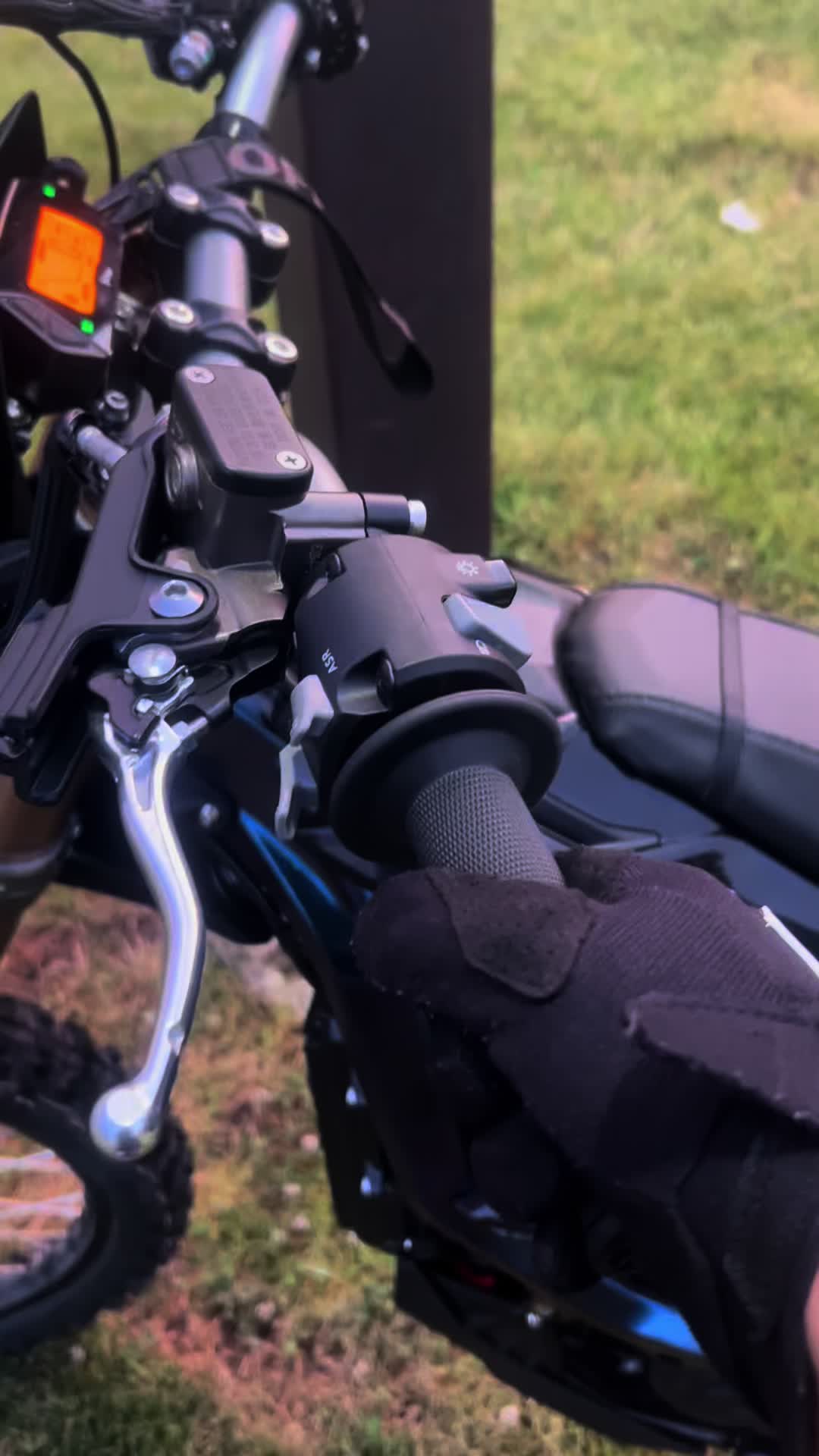 @๐๐ป๐ฎ๐ช๐ด๐ ๐ค๐ซ๐ ๐