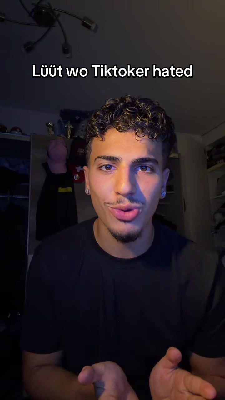 @zajshoo