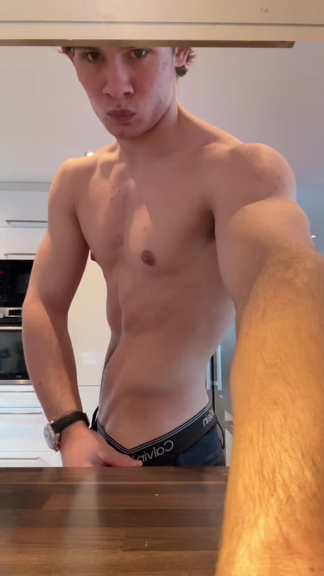 @Ludvikgoesgym