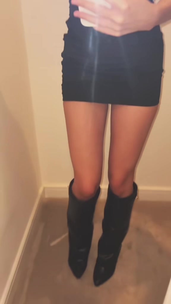 @ᥫ᭡