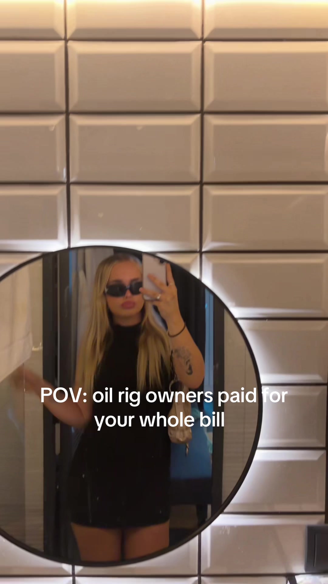 @bella