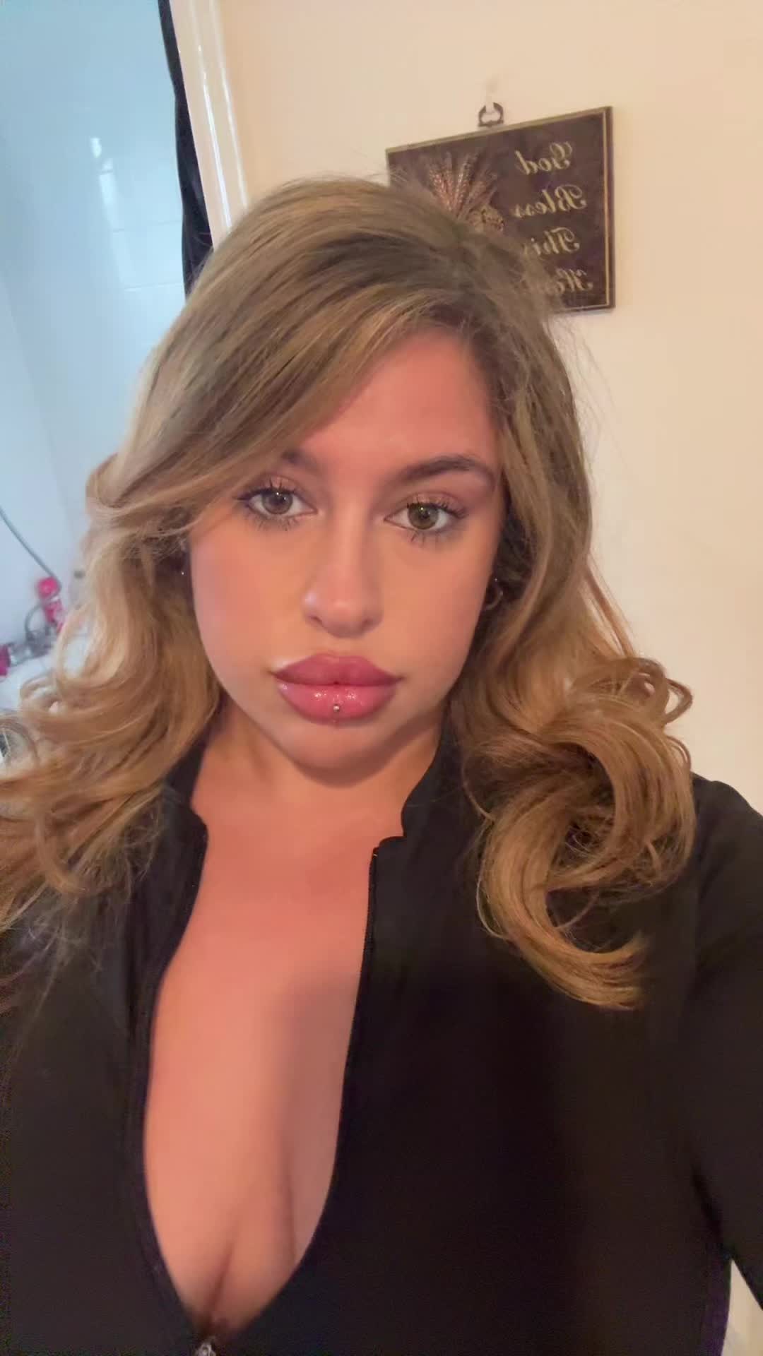 @Nina Monni