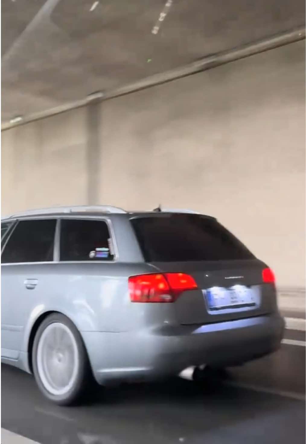 @decixzz🧃