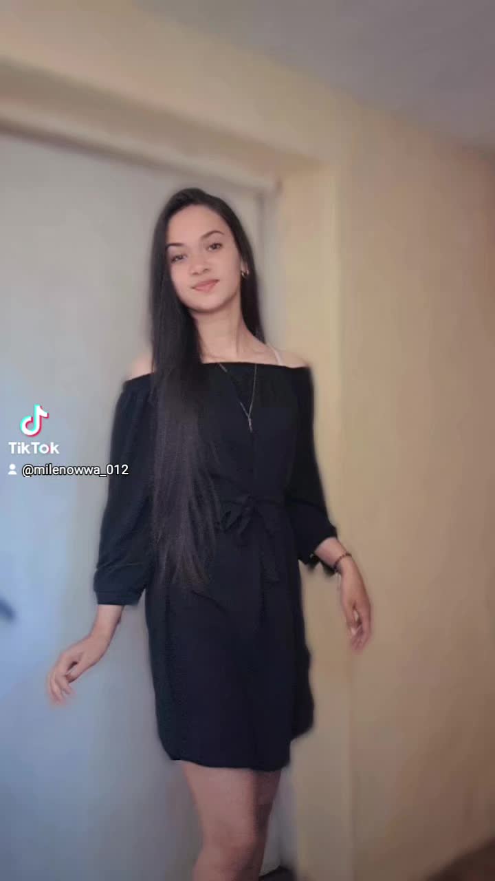 @🖤