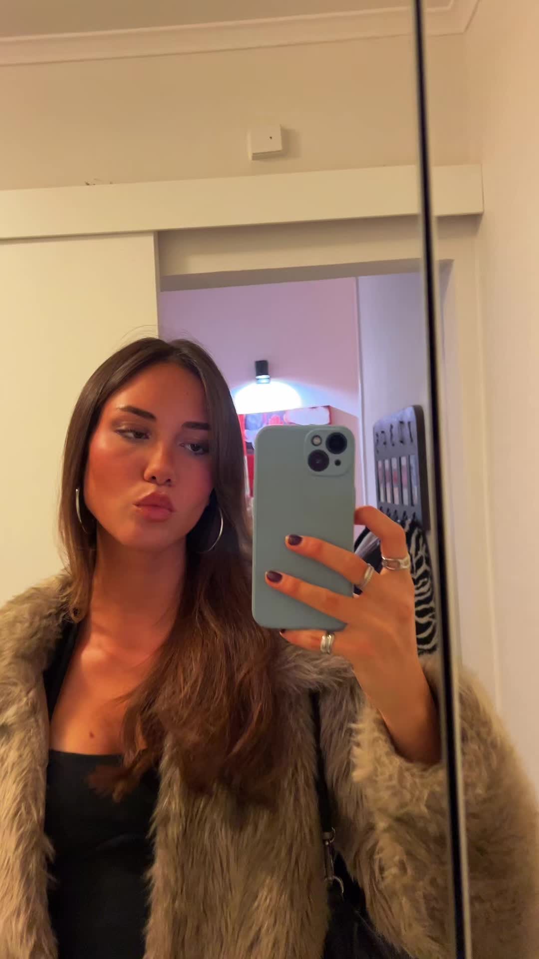 @veró 👛