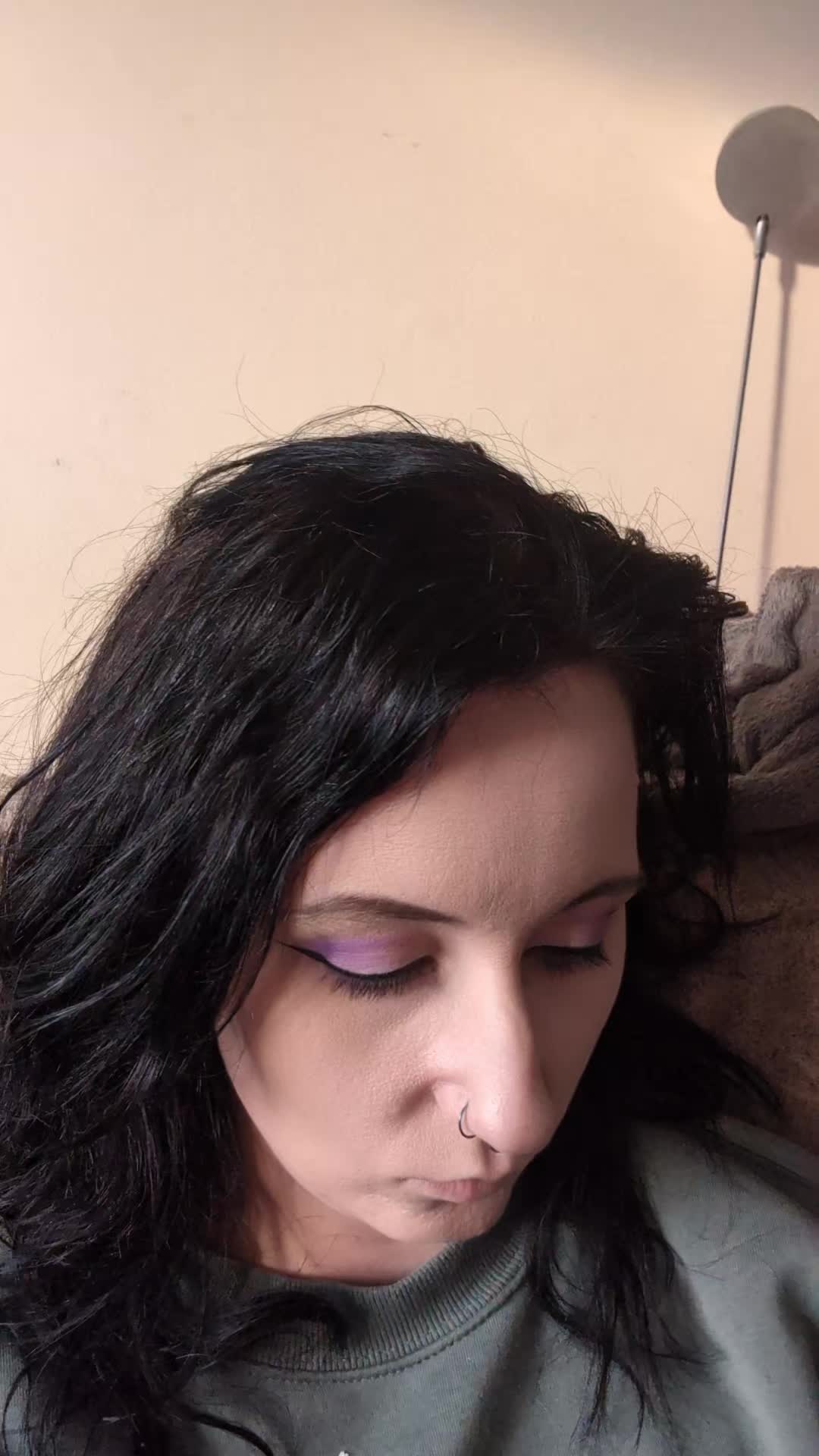 @lizziebeawhoever