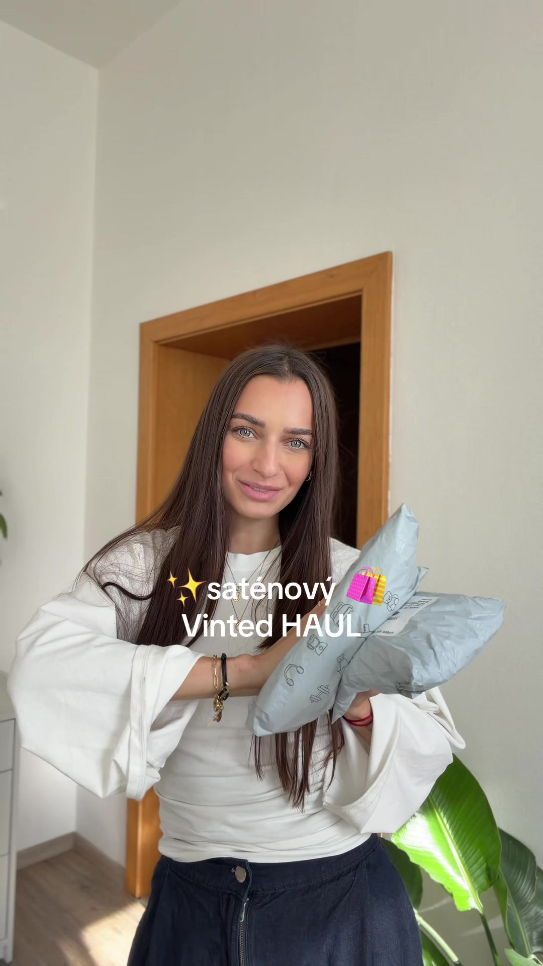 @DanielaPikl