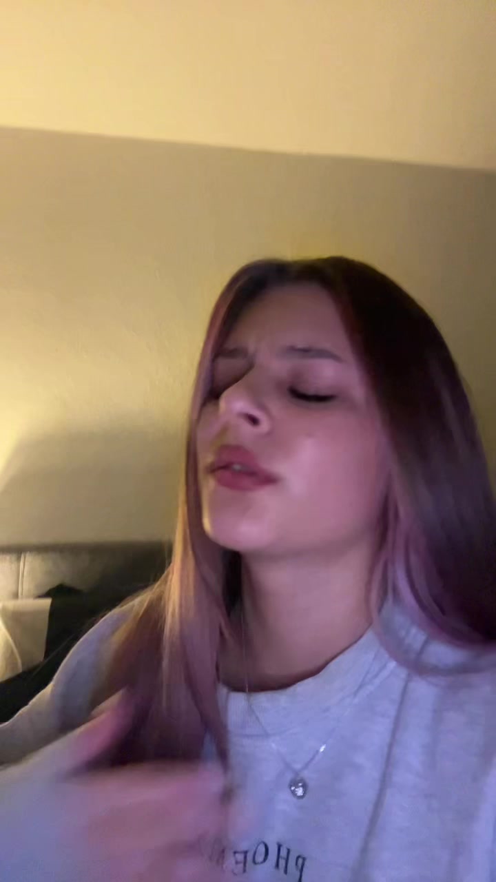 @Melinaaods