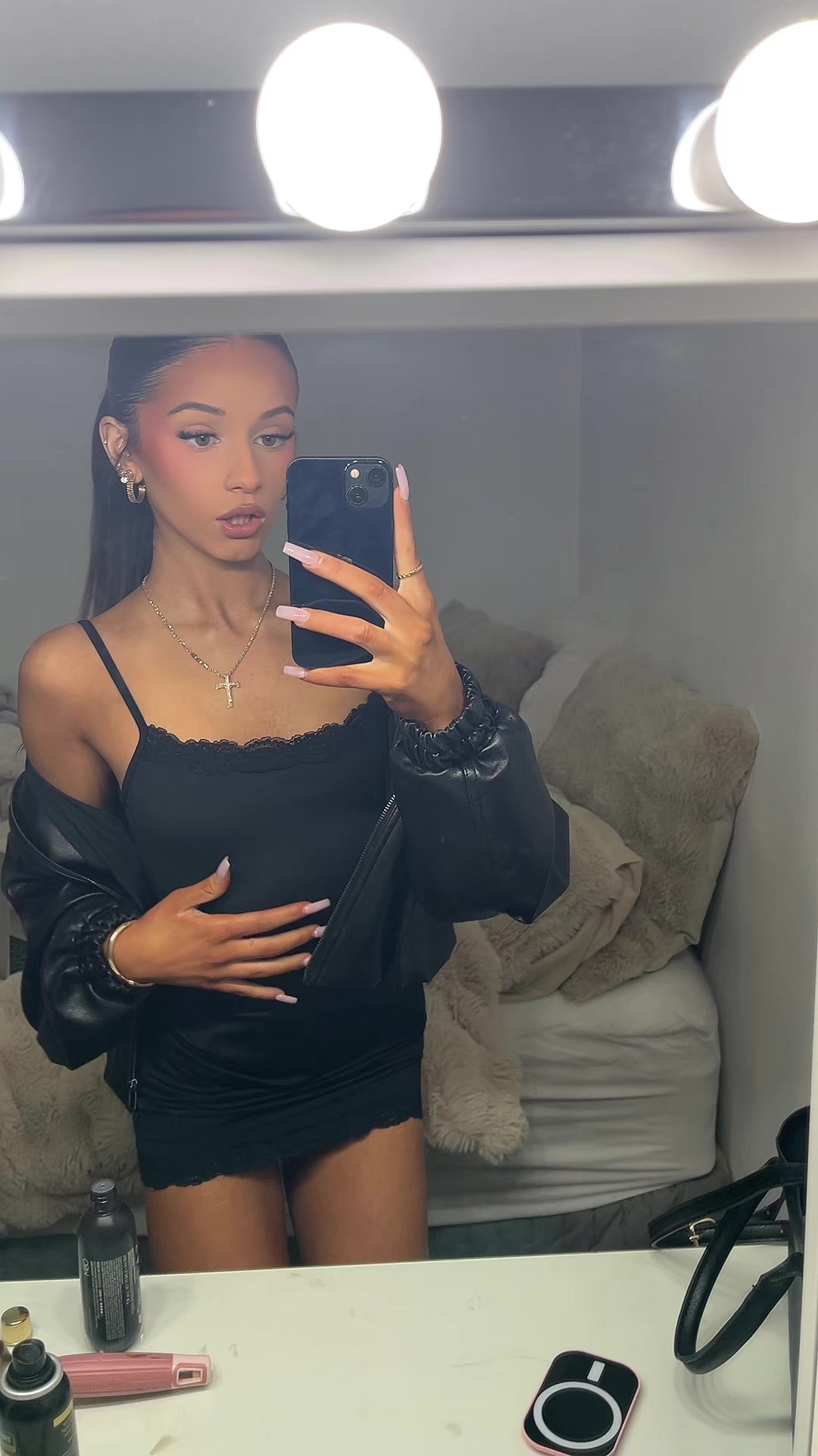 @𝒦𝒽𝓁𝑜